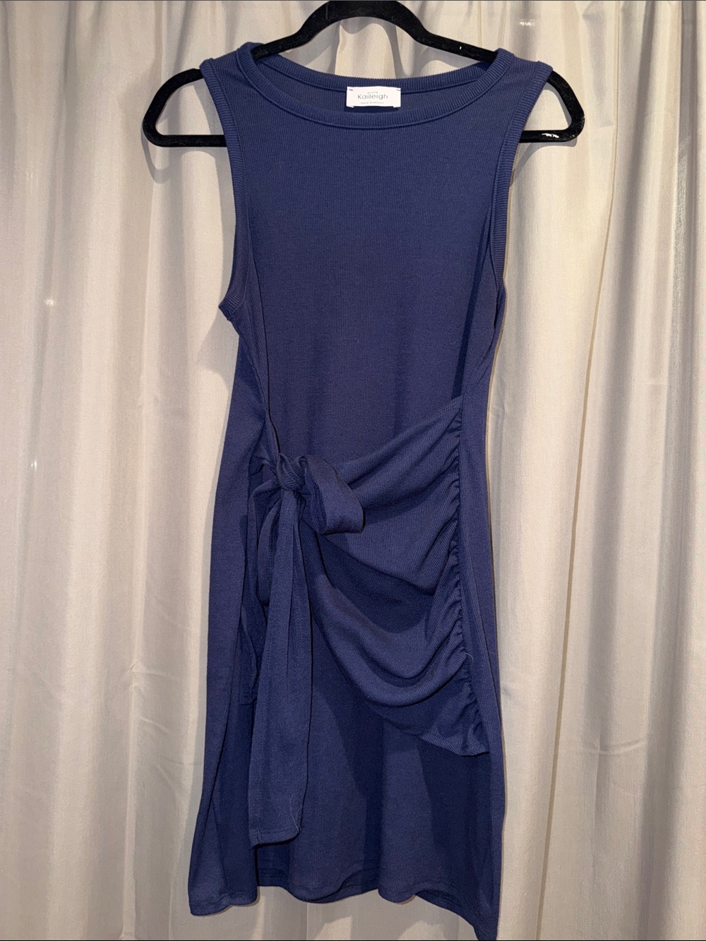Kaileigh Ruching Tie-Front Sleeveless Dress in Navy